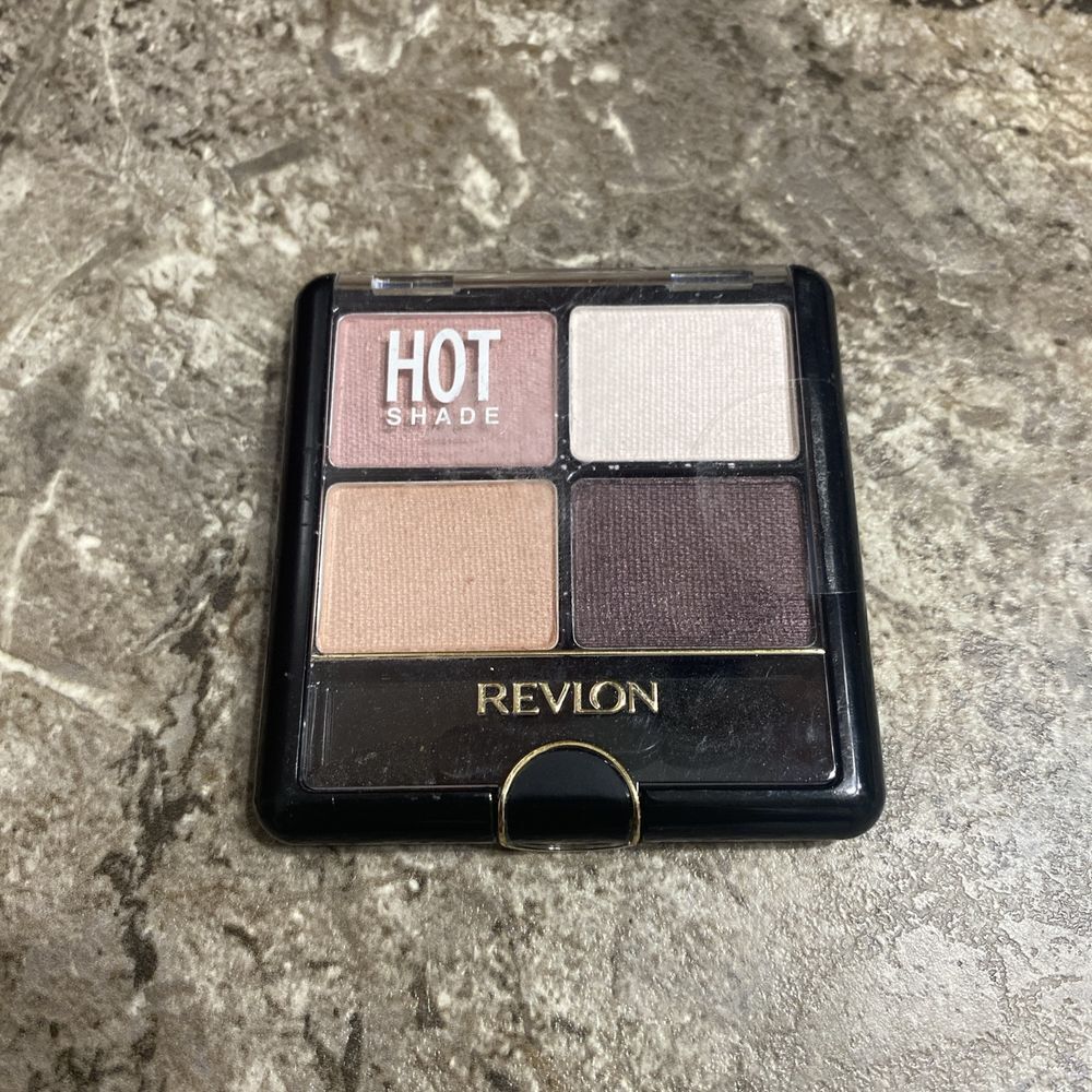 REVLON Wet‎ Dry Shadow Eyeshadow Quad Jinx Rare